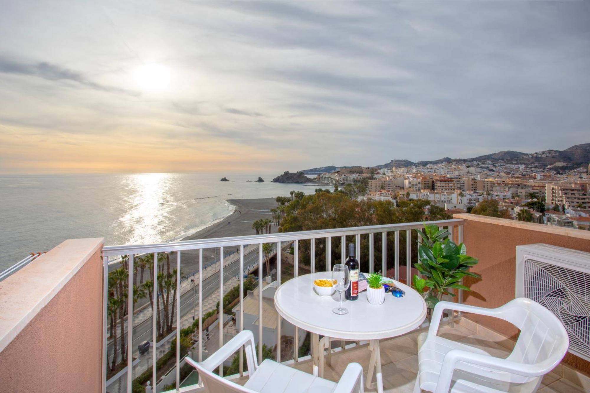 1003 - Seafront Apartment On El Paseo - Air Conditionning - Wi-Fi - Smart Tv Almuñécar エクステリア 写真